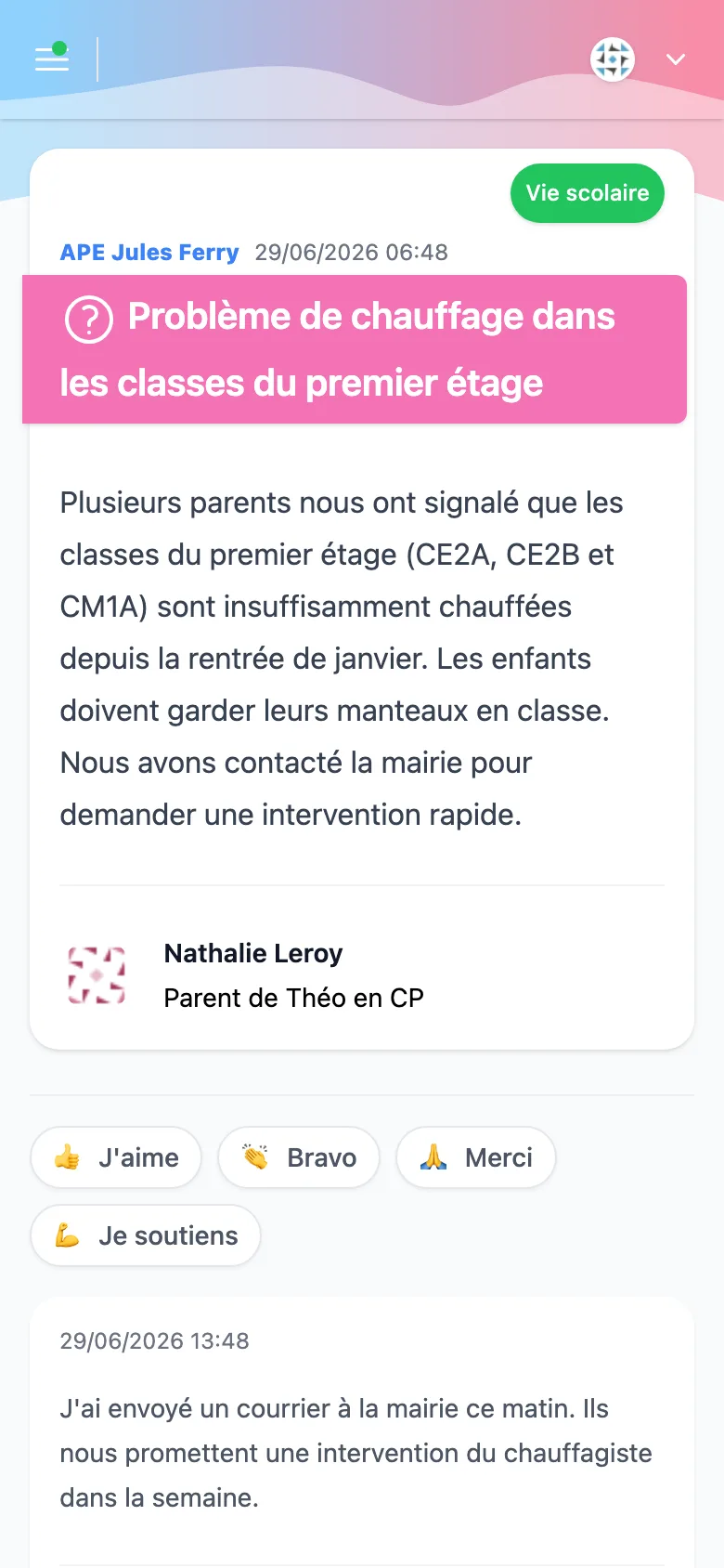 Demande de parents sur le chauffage des classes, affichée sur un téléphone avec la réponse de l'APE